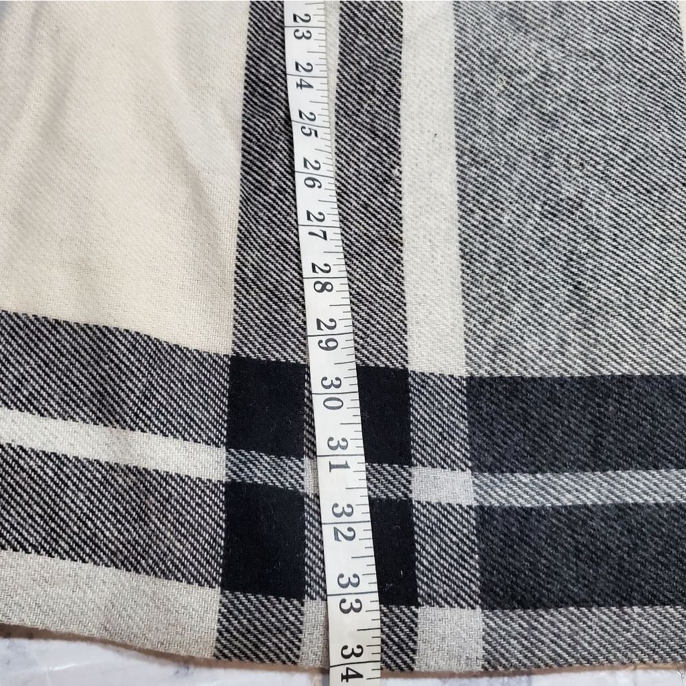 Flannel wool blend wrap skirt with fringe 10 - Picture 6 of 6